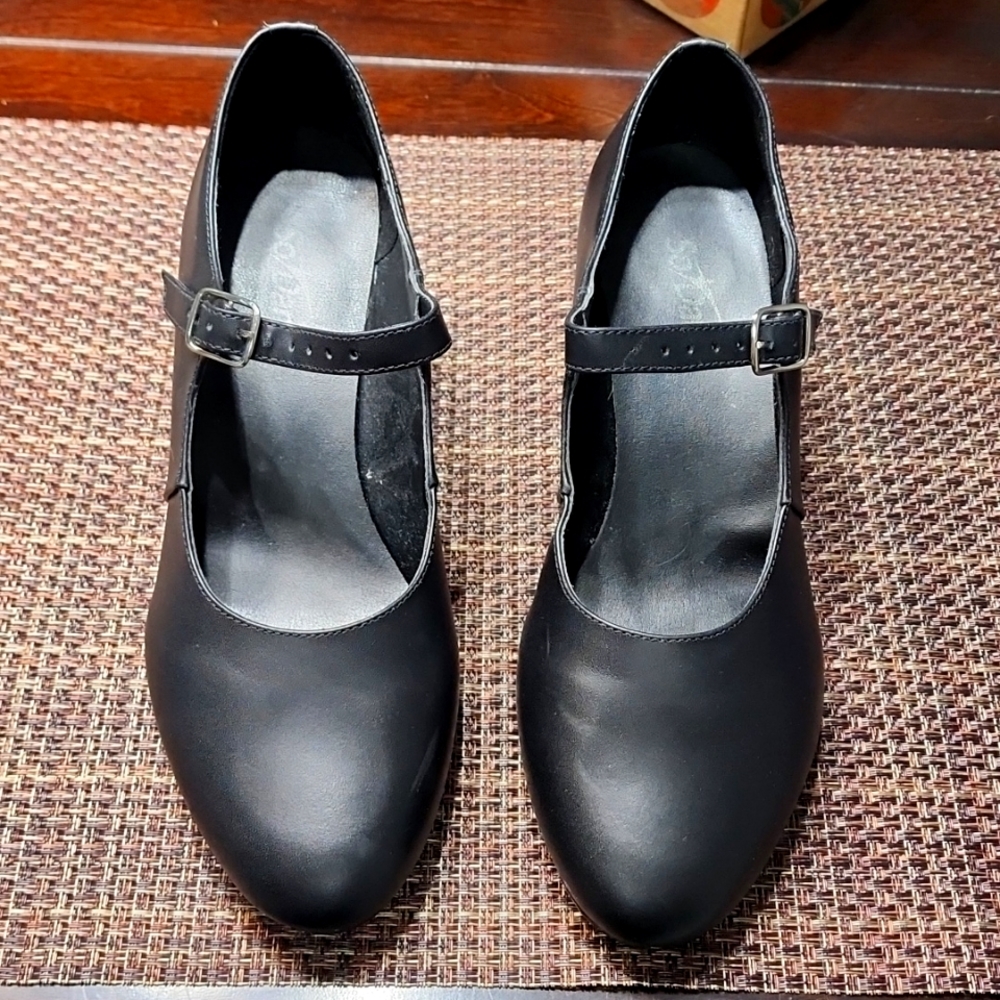 Flamenco 💃 Shoes 👞